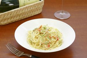 Cherry shrimp & wasabi pasta