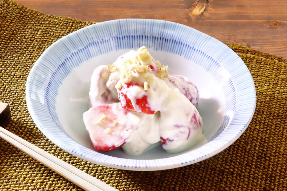 苺のわさび白和え